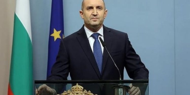 Bulgaristan cumhurbaşkanlığı seçiminin kazananı Rumen Radev