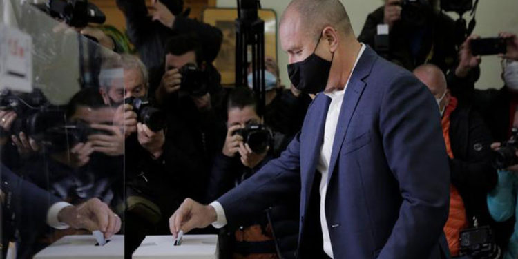 Bulgaristan genel seçimlerinde ikinci tura gidilecek