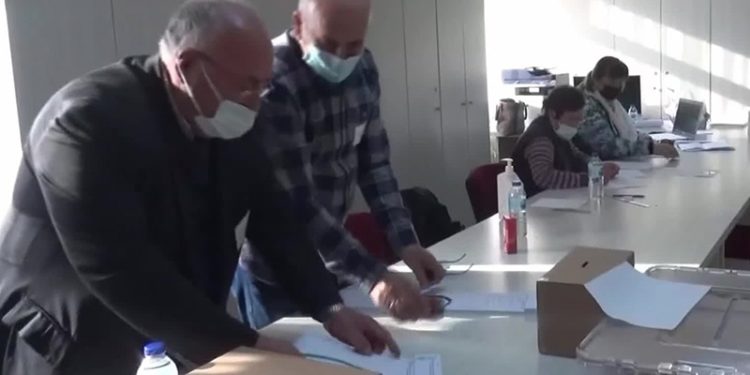 Bulgaristan'da 1 yılda 3 seçim