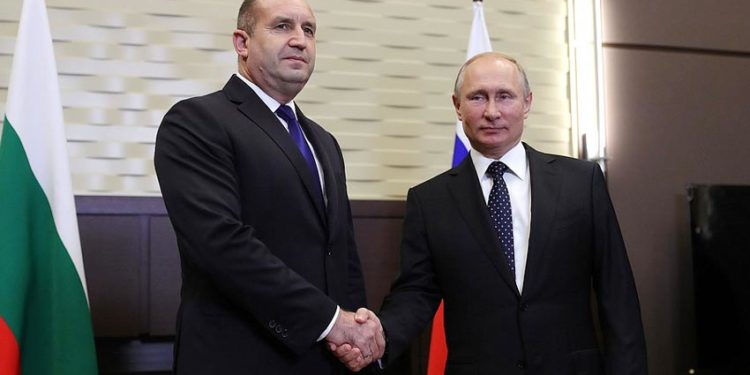 Bulgaristan’da Rusya yanlıları mevzi kazandı: Koalisyonlar dönemi başlıyor