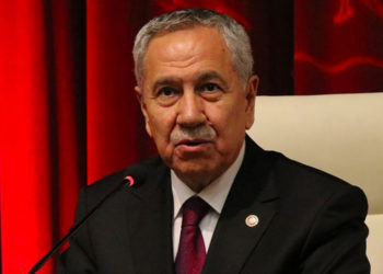 Bülent Arınç: 2015’ten sonra yokum, mesuliyet kabul etmiyorum