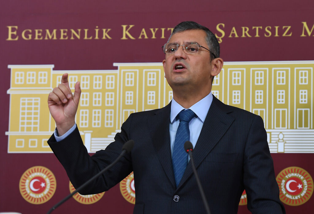 CHP MYK yarın toplanıyor: ‘Derhal seçim kararı alınmalı ve millet iradesi yeniden oluşmalı’