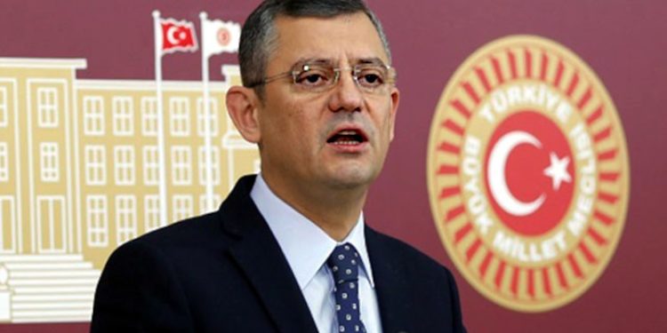 CHP'li Özel: Koronavirüs tablosunu 'aşılılar', 'aşısızlar' olarak açıklayın