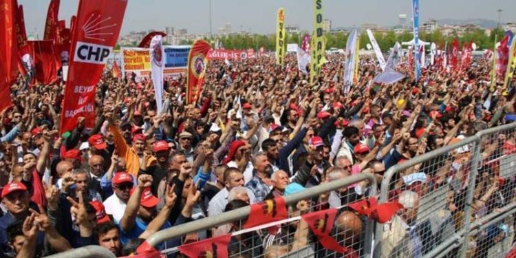 CHP’den, Bakan Soylu’nun tweet’ine sert tepki: Yalan söylemeye de utanmıyor