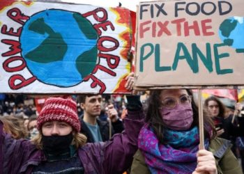 COP26: Boris Johnson, zirvede ülkelerin cesur tavizler vermesi gerektiğini söyledi