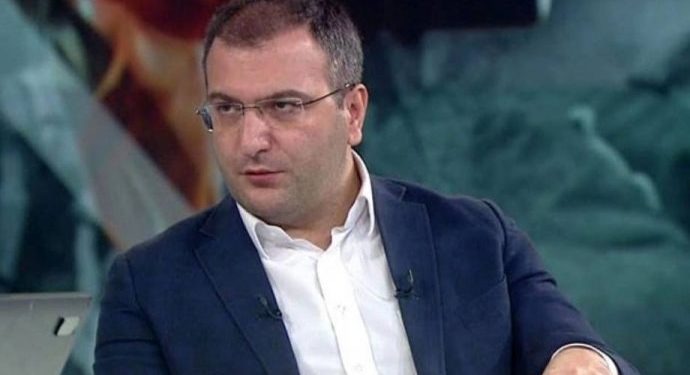 Cem Küçük: Ankara’da birileri, ‘Erdoğan gidici, bari tavır alayım’ derdindeler