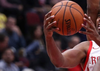 Chris Paul, NBA tarihinin en çok asist yapan üçüncü oyuncusu oldu