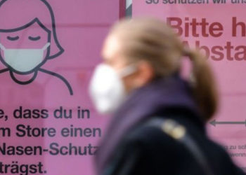 Covid: Almanya'da günlük vaka sayısı 50 bini geçerek rekor kırdı