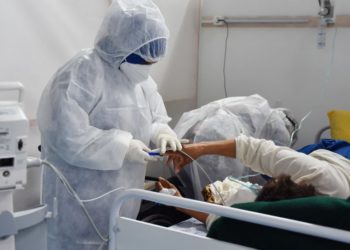 Covid: Pfizer yoksul ülkelerin yeni hapını jenerik üretmesine izin verecek