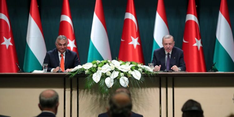 Cumhurbaşkanı Erdoğan'dan önemli açıklamalar