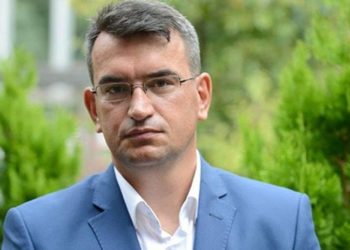 DEVA kurucu üyesi Metin Gürcan: 'Siyasi casusluk' suçlaması ile gözaltına alınıyorum