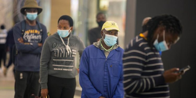 DSÖ'den yeni Güney Afrika varyantı konusunda çağrı