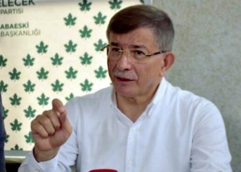 Davutoğlu: Saray'da Soros'la doğrudan irtibatlı danışmanlar var