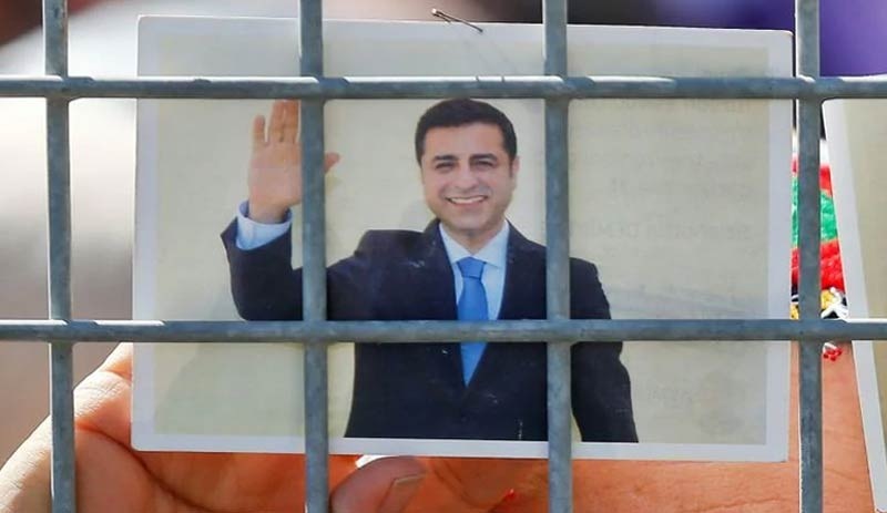 Demirtaş: Bu zihniyet düşünün ki Boji'nin b*kundan medet umar hale gelmiş