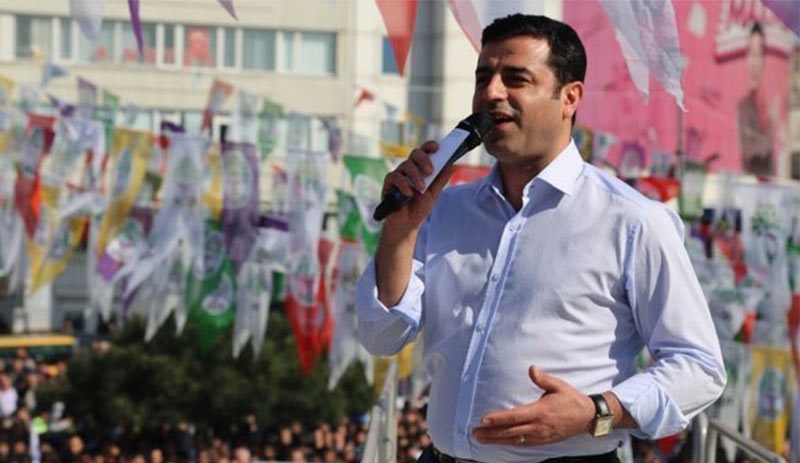 Demirtaş'tan '#SeçimHemenŞimdi' çağrısı: Türk milliyetçileri vatanı satıyor