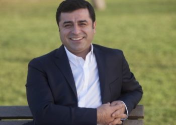 Demirtaş’tan muhalefete 7 bölgede miting çağrısı