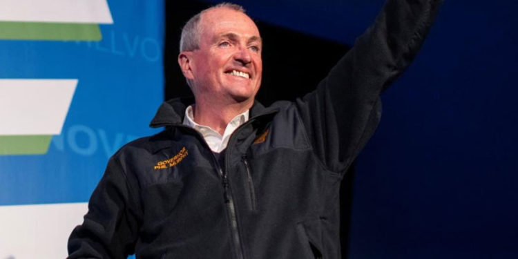 Demokratlar, New Jersey Valiliği'ni kıl payı farkla kazandı