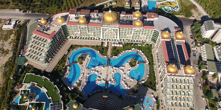 Diyanet’ten 5 yıldızlı otelde kamp: Gerekçe, ‘cami içi ve dışı görev heyecanını yükseltmek…’