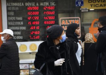 Dolarda neler oluyor: Sert düştü!