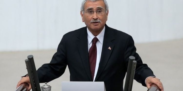 Durmuş Yılmaz: Kan bittiğinde kanama duracak ama hayatta kalabilecek miyiz?
