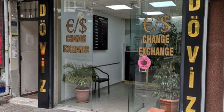 Döviz bürosu sahipleri Danıştay'da dava açtı: Yabancıların eline geçer uyarısı