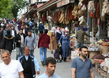 Döviz kurları artıyor, asgari ücret eriyor: Avrupa’da asgari ücretle çalışan oranları ne kadar?