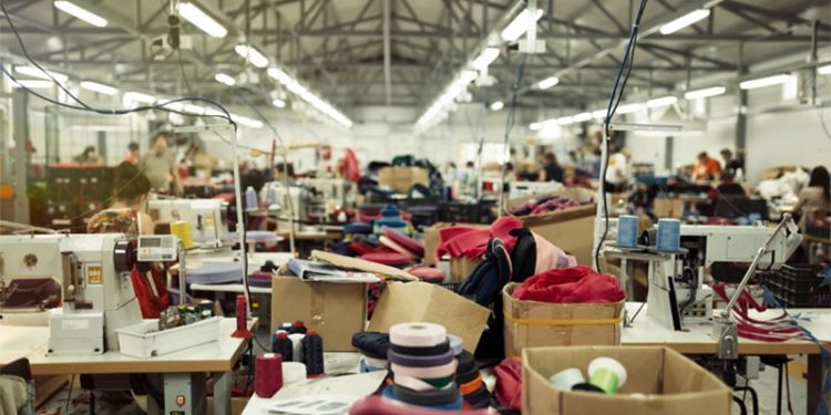 Döviz kurlarında yaşanan dalgalanma: Ödemelerde bize TL göndermeyin