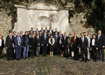 Dışişleri Bakan Yardımcısı Kıran’ın Paris buluşmasına çağrılmayan STK'lar tepki gösterdi