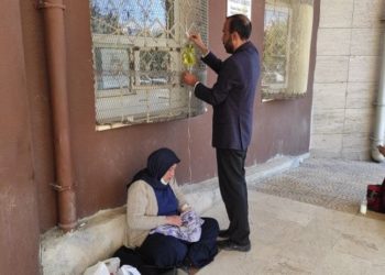 Emine Şenyaşar kolunda serumla Adalet Nöbeti’ne katıldı: Artık biri buna 'dur' desin