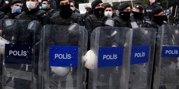 Emniyet Genel Müdürü Mehmet Aktaş'a hakkında yapılan suç duyurusu dikkate alınmadı