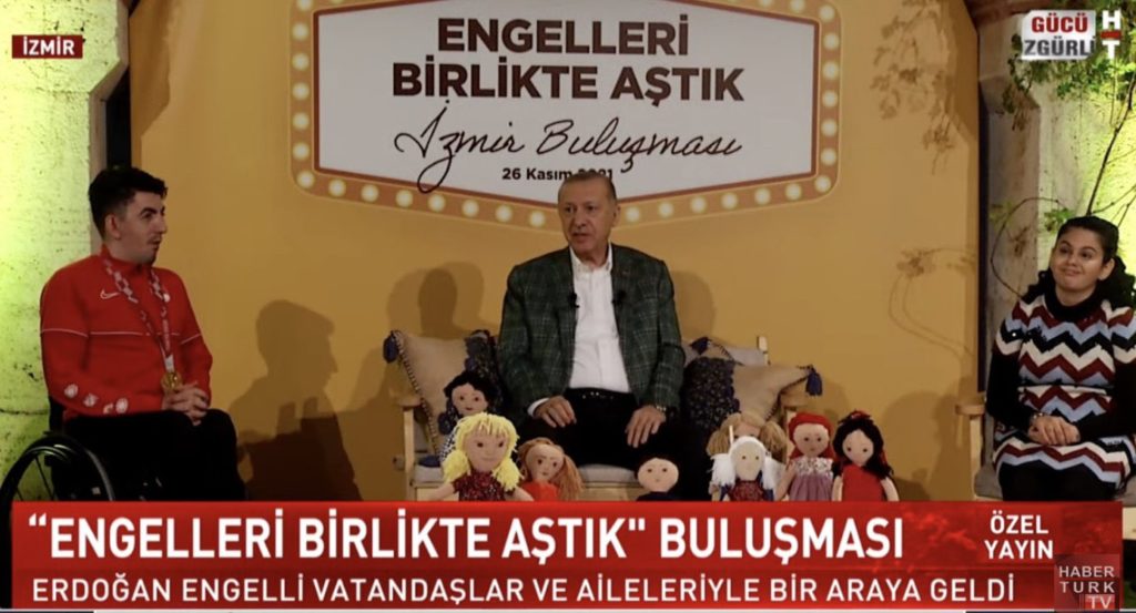 Erdoğan’ın ‘canlı’ diye verilen ve haber kanallarında aynı anda yayınlanan programı 26 Kasım’da çekilmiş