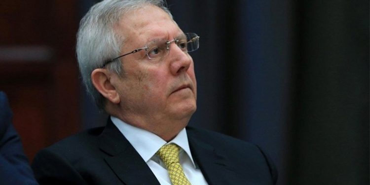 Erdoğan anlaşmaya imzayı attı, Aziz Yıldırım savaş gemisi satacak