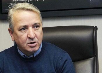 Erdoğan'ın eski metin yazarı: Felaketin kıyısındayız