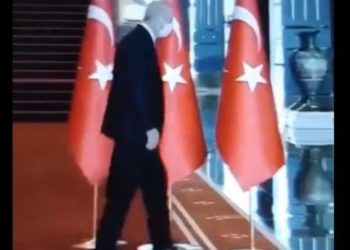 Erdoğan'ın yürürken zorlandığı görüntüsü gündem oldu