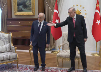 Erdoğan’dan Karamollaoğlu’na tepki: İade-i ziyaret sakıt oldu