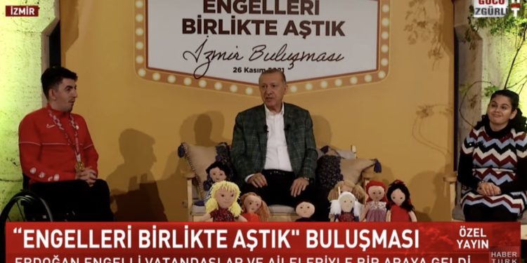 Erdoğan’ın ‘canlı’ diye verilen ve haber kanallarında aynı anda yayınlanan programı 26 Kasım’da çekilmiş