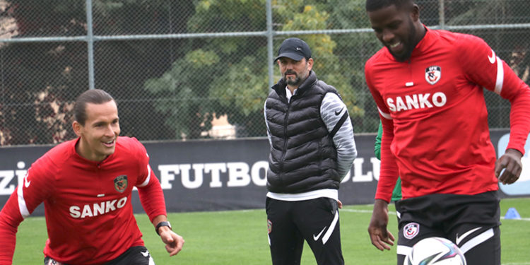 Erol Bulut'un tazminatı dudak uçuklattı!