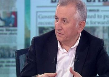 Eski AKP’li vekil: AK Parti kendini yok ediyor