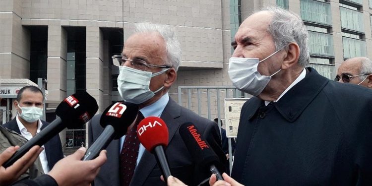 Eski CHP'li genel başkanlardan Erdoğan hakkında 4 ayrı suç duyurusu