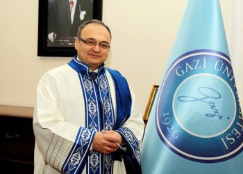 Eski Rektör Büyükberber’e 15 yıl hapis isteminin gerekçesi: Bylock kullanıcılarını işe aldı