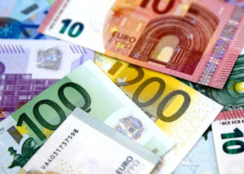 Euro Bölgesi’nde enflasyon yüzde 4,9’la rekor yüksek seviyeye çıktı