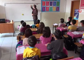 Eğitim -Sen: Öğretmenin maaşı 10 yılda 2,5 kat eridi