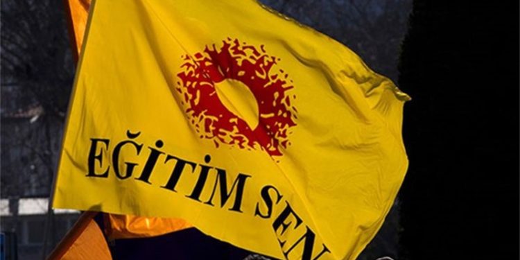 Eğitim-Sen: İlk dönem 600 binin üzerindeki öğrenci uzaktan eğitim görmek zorunda kaldı