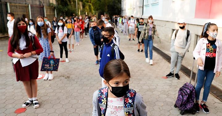 Eğitim-Sen’den “yüz yüze eğitimde ilk dönem” değerlendirmesi: 2 ayda 600 binin üzerinde öğrenci uzaktan eğitim gördü