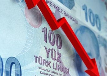 Faiz indirimi sinyali verildiği günden beri TL'deki değer kaybı yüzde 25