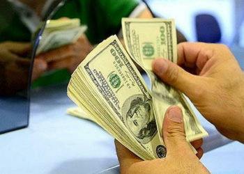 Faiz kararı öncesi dolar 11 liraya dayandı, gözler Merkez Bankası’nda