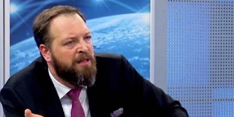 Fatih Tezcan'a, 'hakimleri hedef göstermek' suçlamasıyla dava