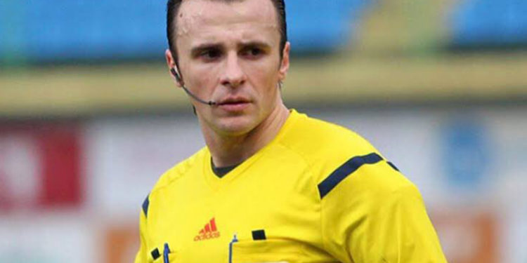 Fenerbahçe ve Galatasaray'ın UEFA Avrupa Ligi maçlarını yönetecek hakemler açıklandı