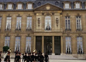 Fransa'da Elysee Sarayı'ndaki tecavüz iddiasına soruşturma açıldı
