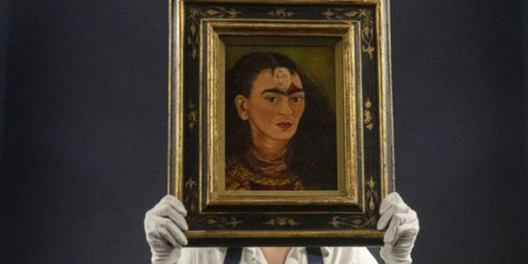Frida Kahlo'nun otoportresi 34,9 milyon dolara satıldı